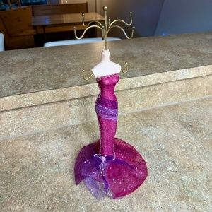 Barbie Jewelry Holder